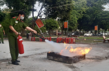 Tập huấn Phòng cháy chữa cháy tại Trường Đại học CSND                                    