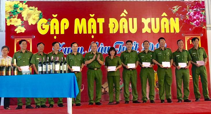 Gặp mặt đầu xuân Mậu Tuất