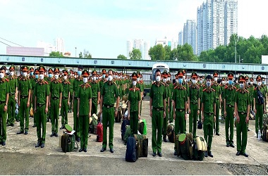 Tân sinh viên khóa D31S bắt đầu huấn luyện đầu khóa