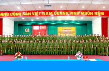 Tập huấn nghiệp vụ công tác Đảng, công tác kiểm tra, giám sát và thi hành kỷ luật của Đảng